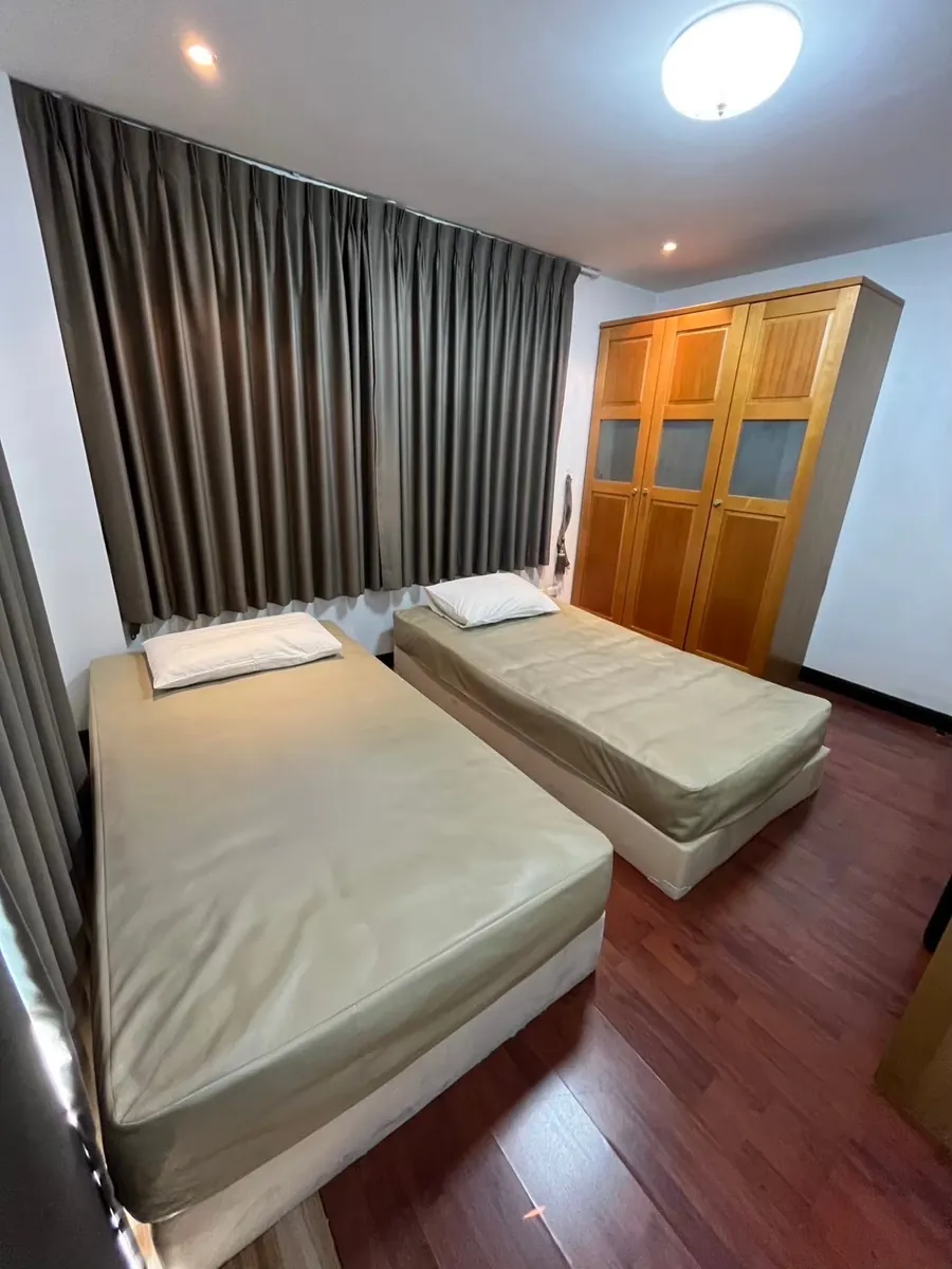 Junior Suite — Room 254 (7)